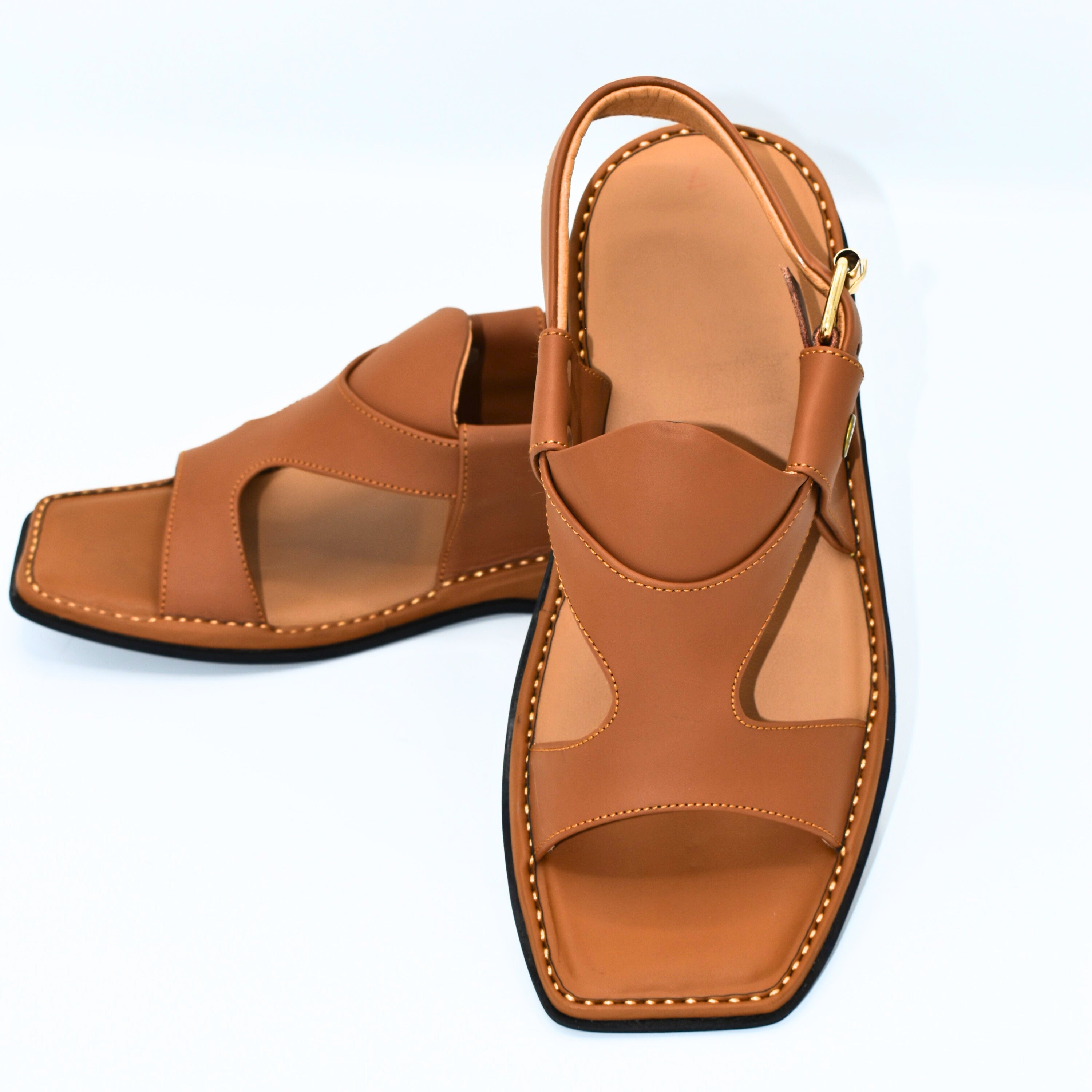 Pihno Black Panjedar Chappal