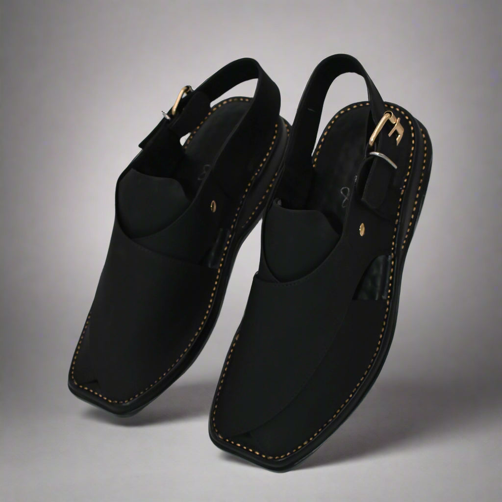 Pihno  Black Zardari chappal