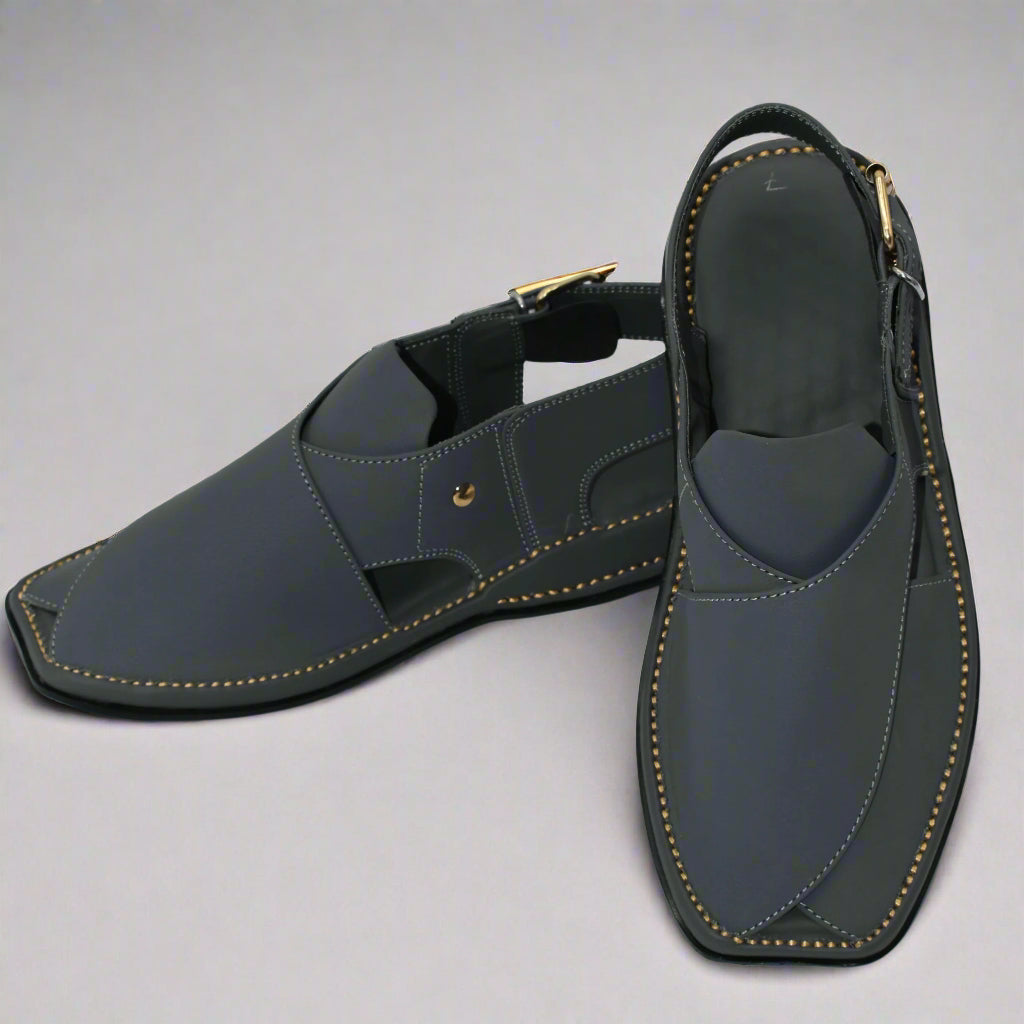 Pihno  Black Zardari chappal