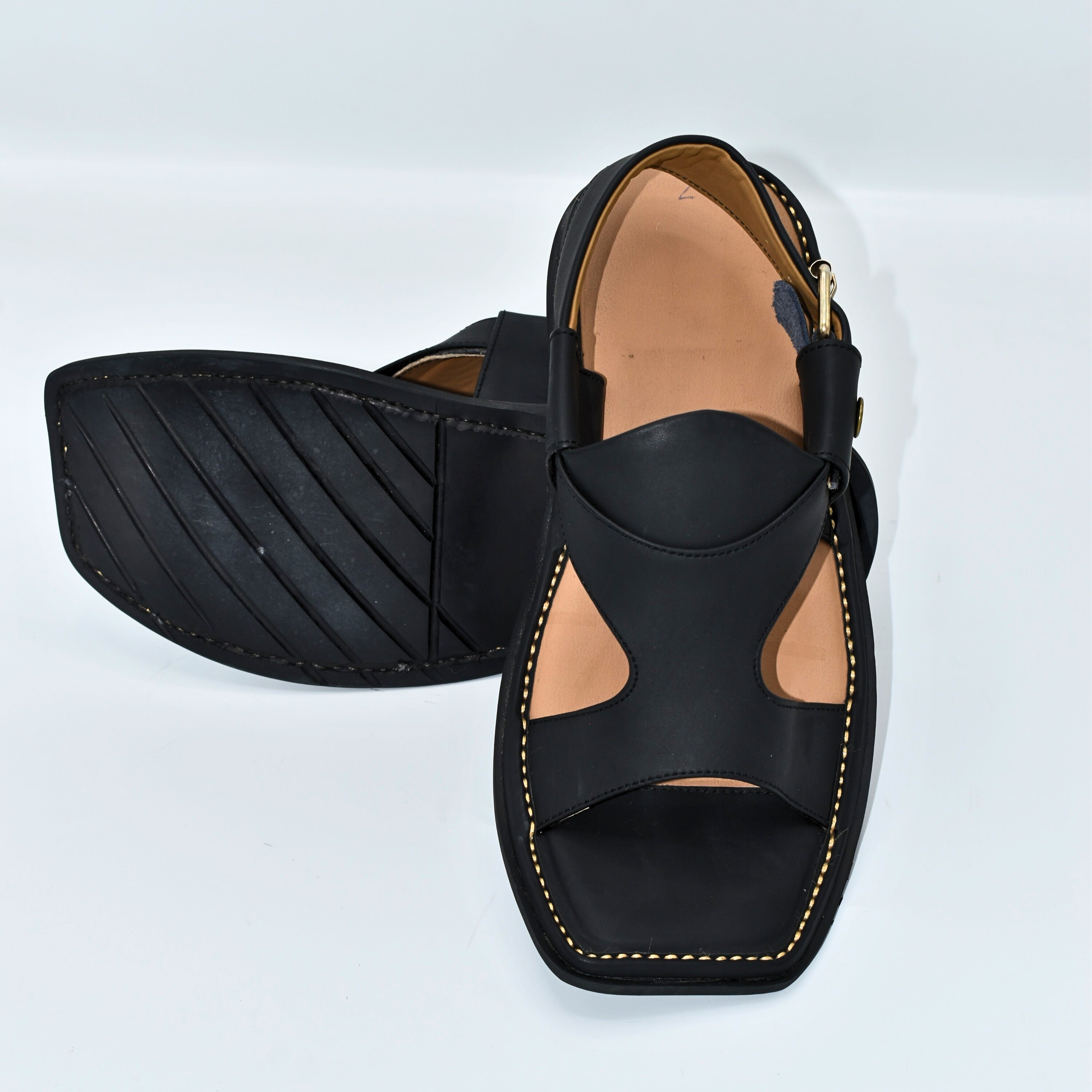 Pihno Black Panjedar Chappal